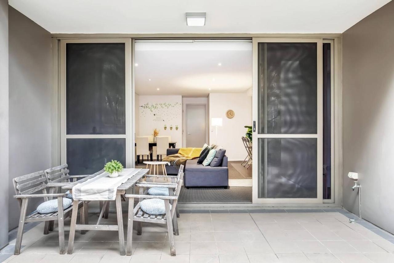 'the Patio' Live Like A Local In Spacious Comfort Appartamento